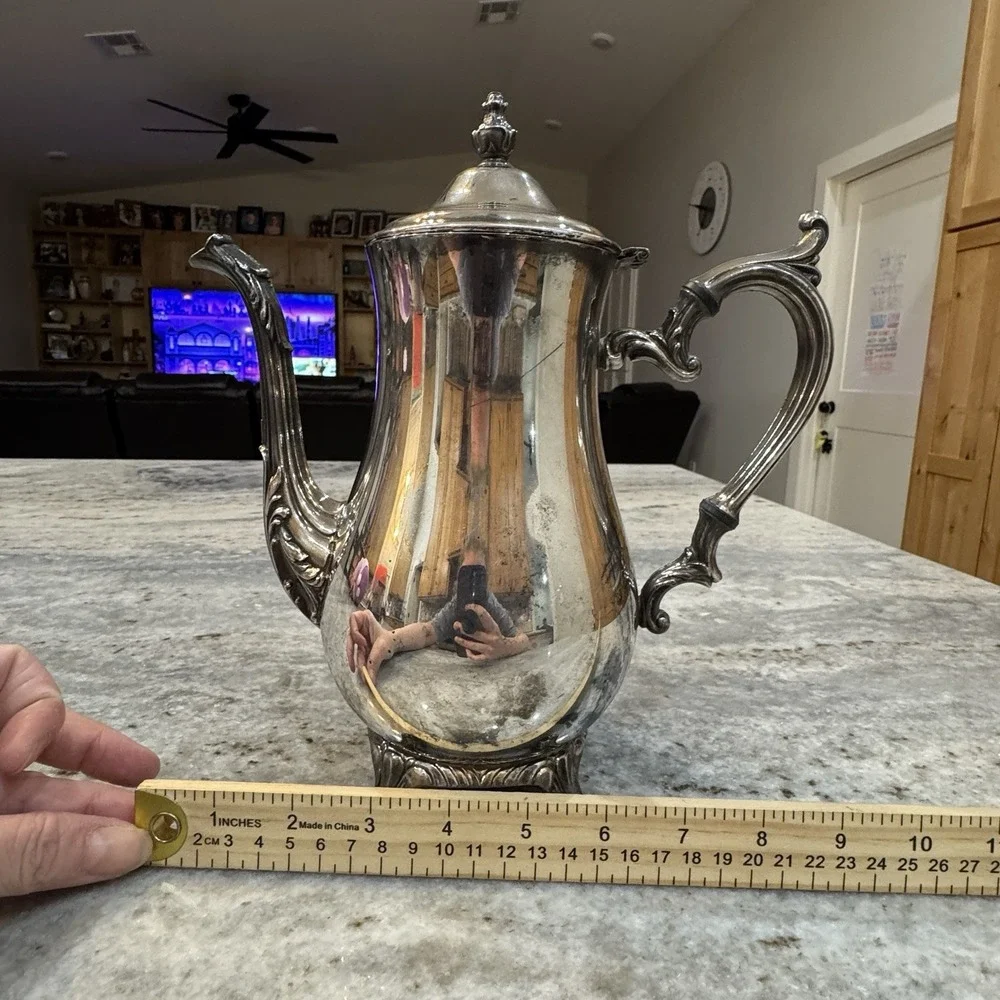 VTG W. M. Rogers 800 Silver Plated Kettle Coffee Tea Pot Victorian Style